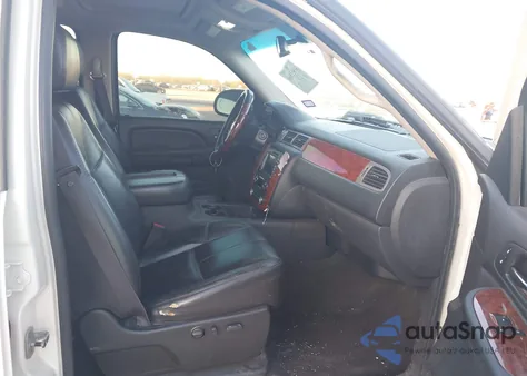 2009 Chevrolet Silverado 1500 Ltz from USA, damaged, VIN 3GCEC33J49G171507